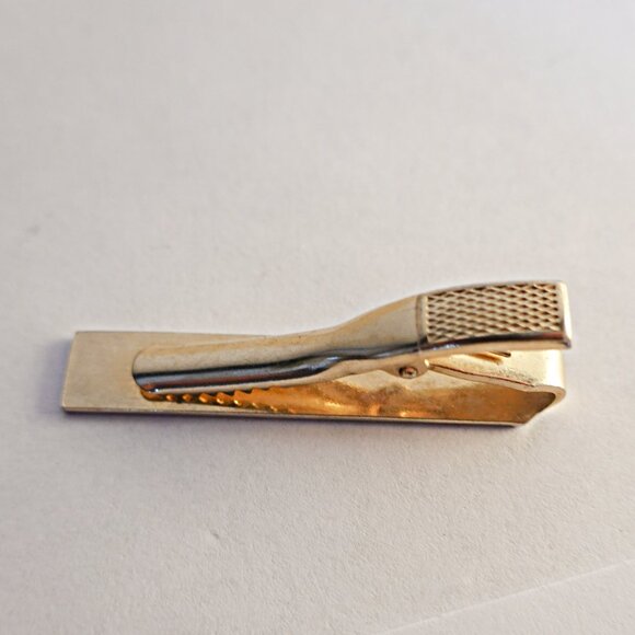 Vintage Gold Tone Tie Clip Tie Bar - Picture 2 of 2